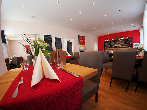 OLYMPUS DIGITAL CAMERA Schillereck_Lorsch_P8070025-hdr