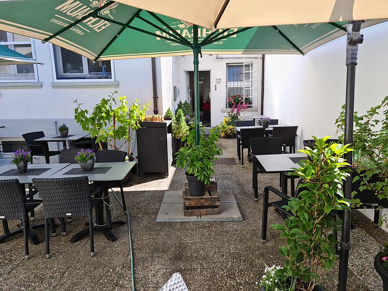 Schillereck Lorsch Biergarten