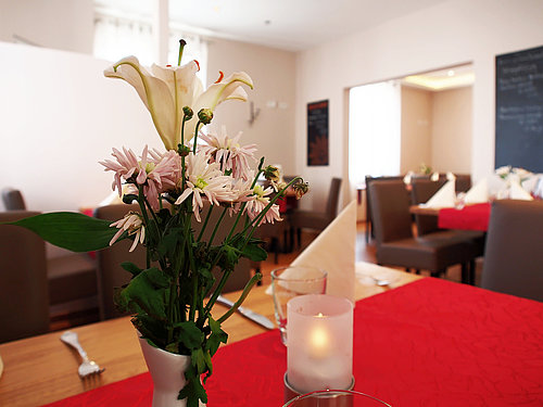 OLYMPUS DIGITAL CAMERA Schillereck_Lorsch_P8070143_pt-hdr