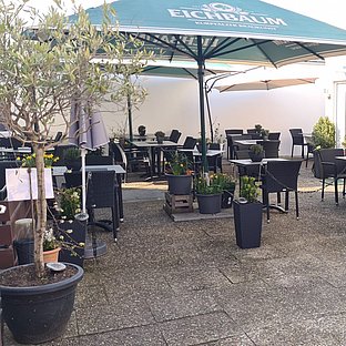 Schillereck Lorsch Biergarten