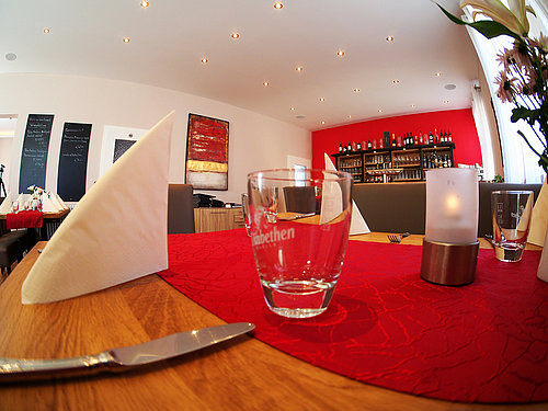 OLYMPUS DIGITAL CAMERA Schillereck_Lorsch_P8070030-hdr