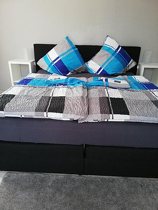 Schillereck Lorsch Doppelzimmer Bad